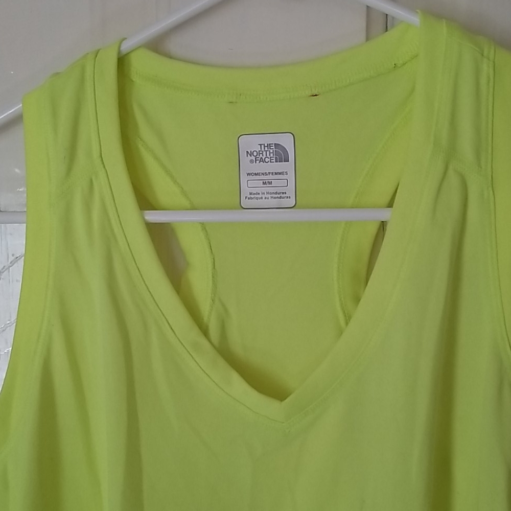 Northface top - Picture 3 of 4